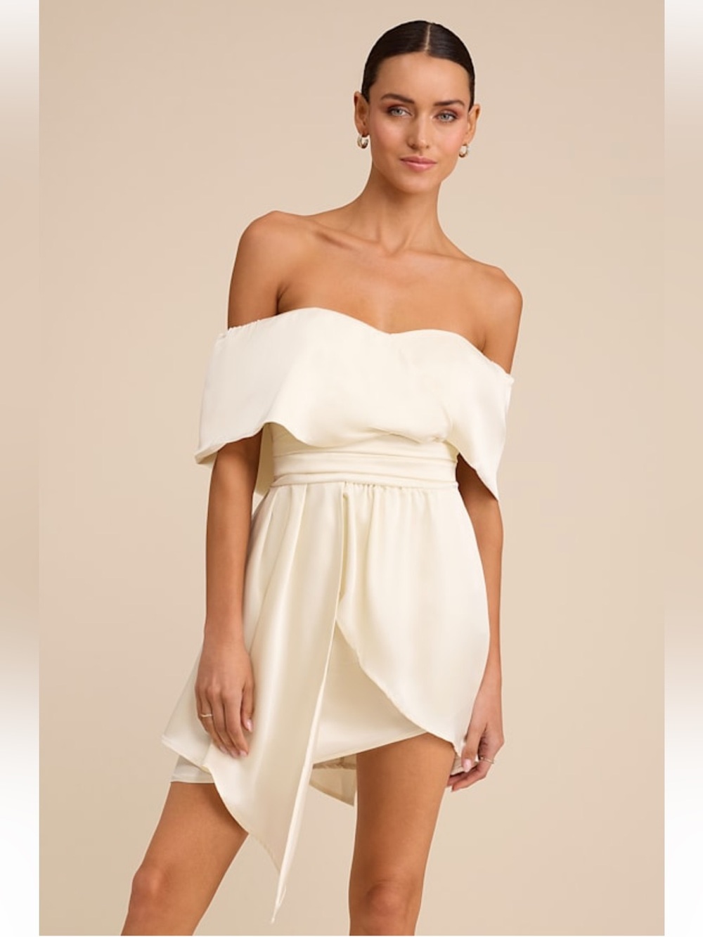 Lulu's Ivory Off-the-Shoulder Short Wedding Dress - Picture 4 of 11
